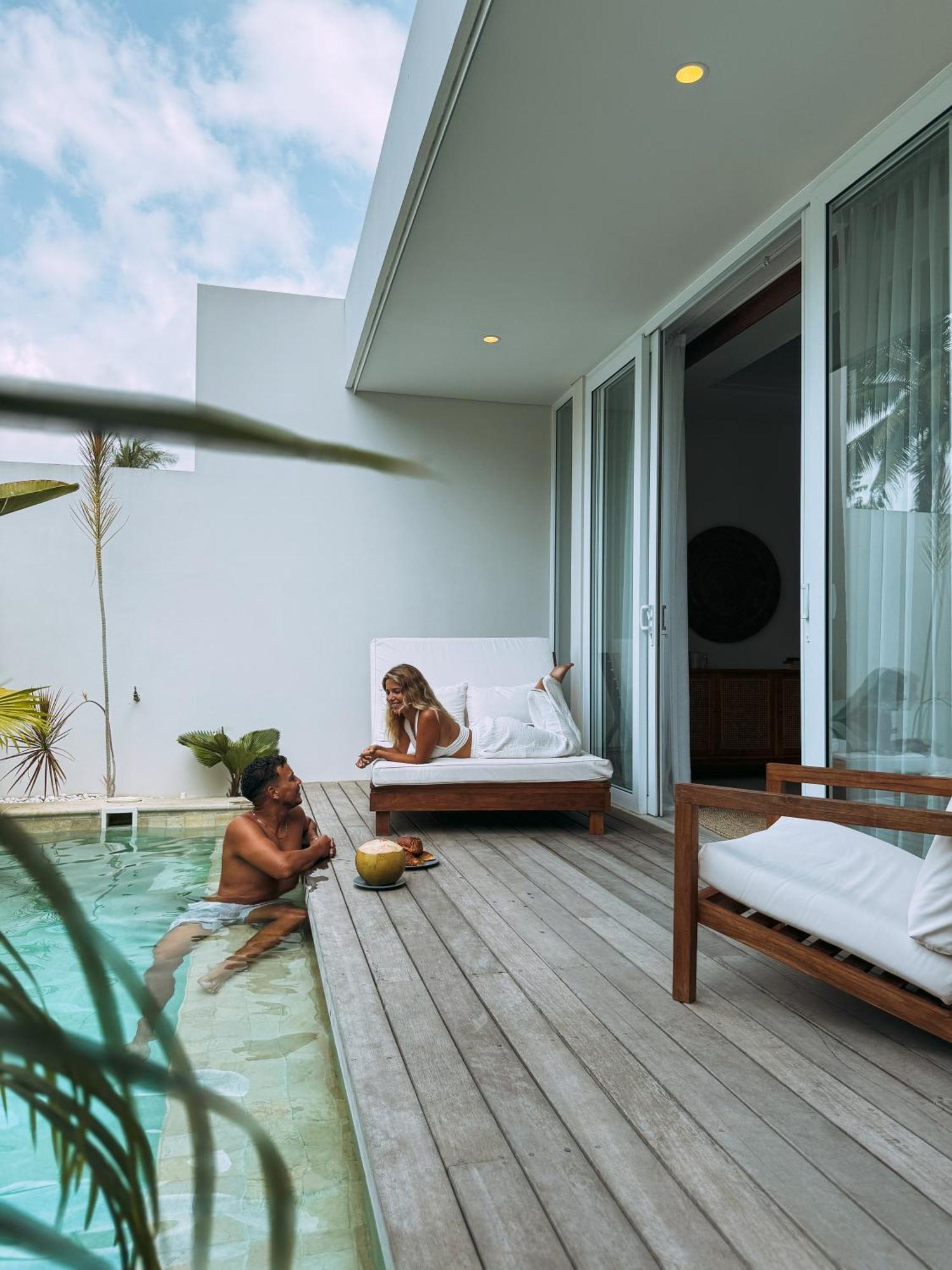 Neptune Studios Adults Only Gym And Recovery Access Kuta  Luaran gambar